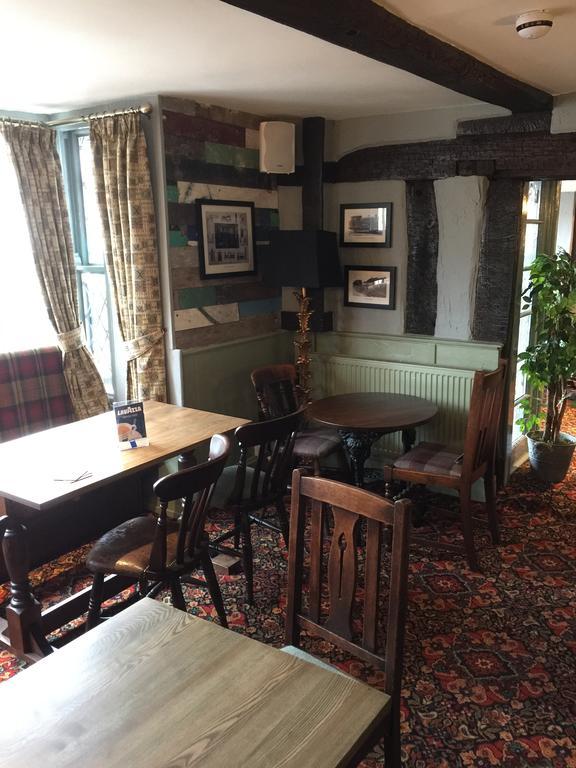 The Talbot Hotel Cleobury Mortimer Exteriör bild