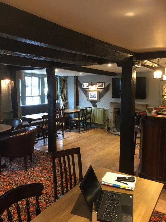 The Talbot Hotel Cleobury Mortimer Exteriör bild